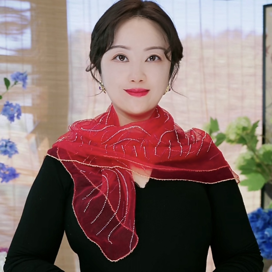 新款亮丝丝巾轻薄百搭时尚头巾方巾女士大方网红休闲民族风气质