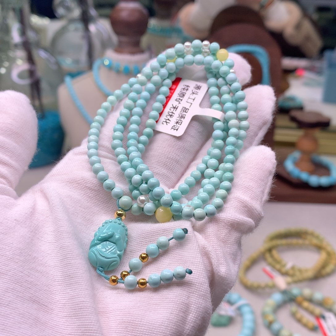 绿松石配饰未镶嵌