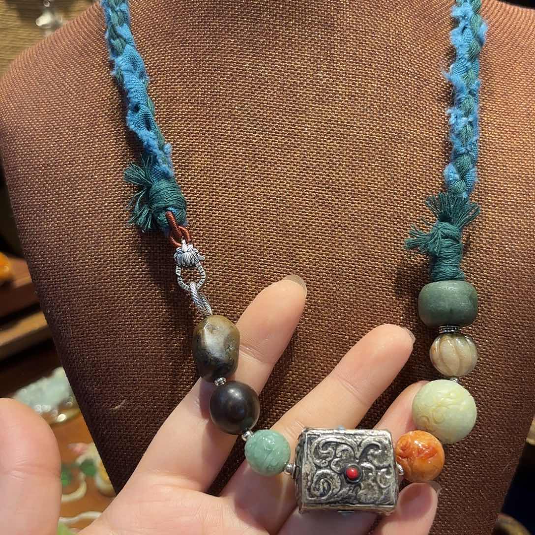 翡翠挂件未镶嵌原创