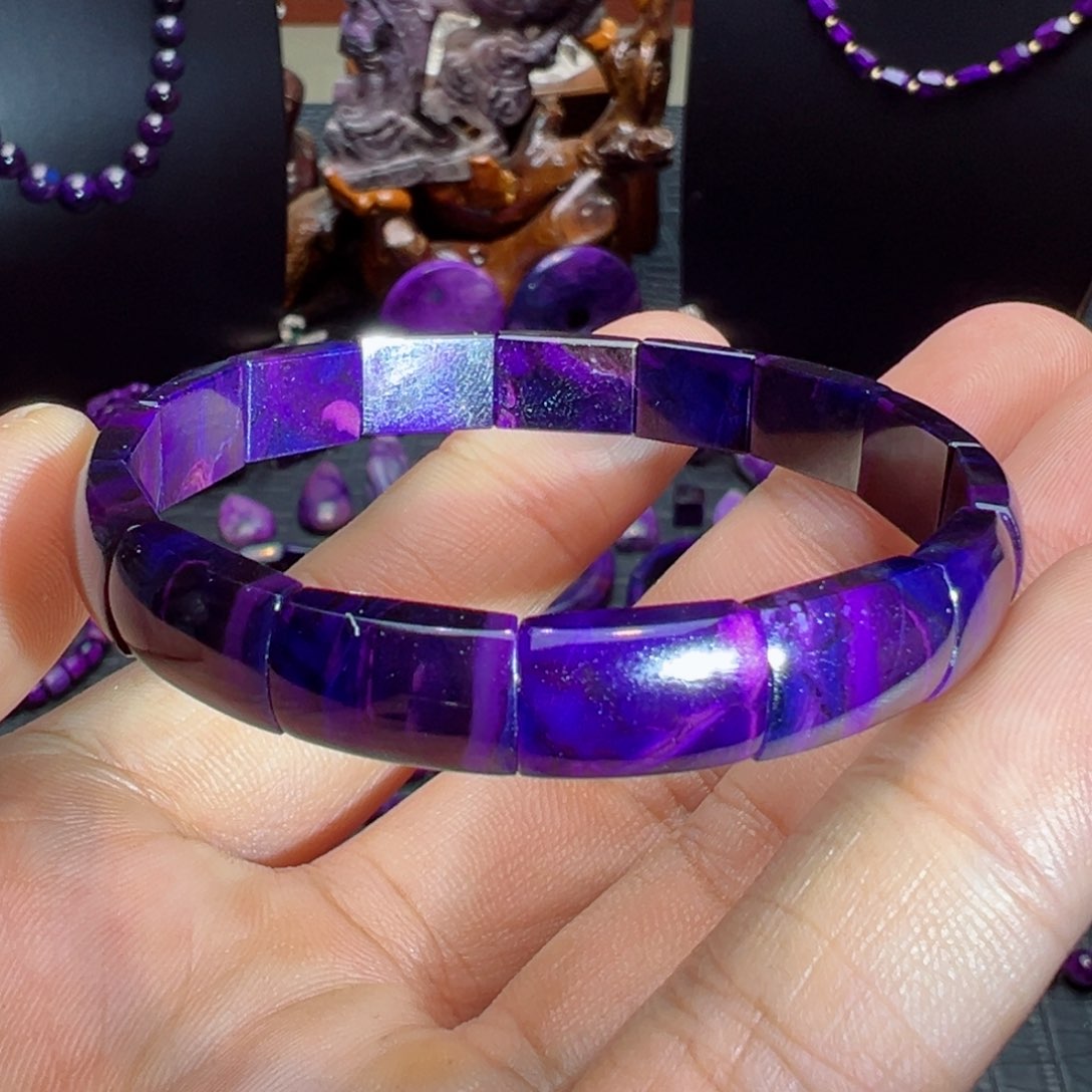 未镶嵌苏纪石（舒俱来）手牌