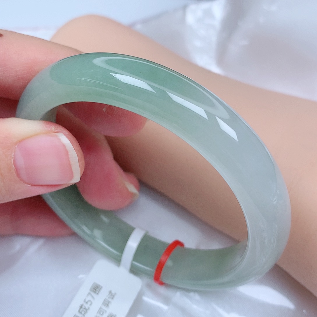 【闪购商品】翡翠手镯未镶嵌，57.7