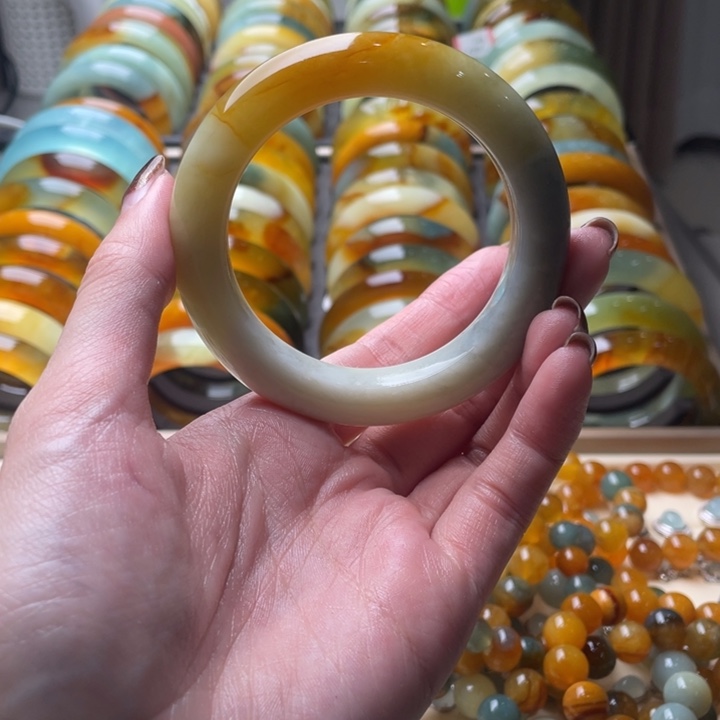 蛇纹石玉手镯未镶嵌56.4