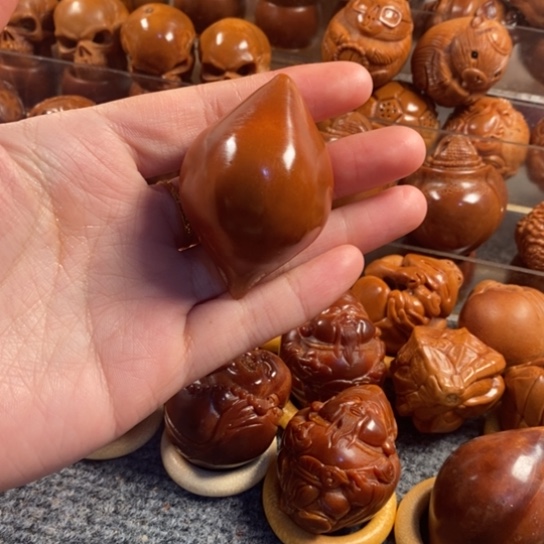 橄榄核吊坠风**静巴西