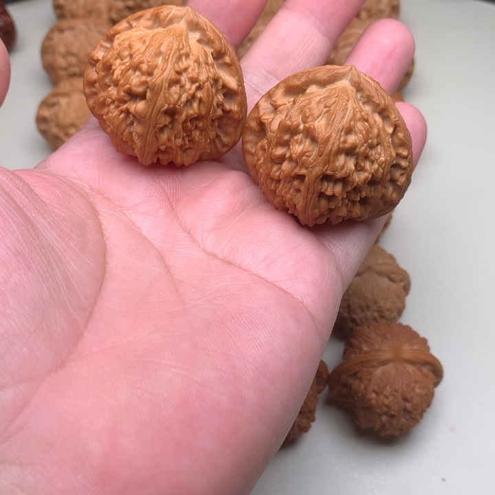 吊坠文玩核桃三角白45