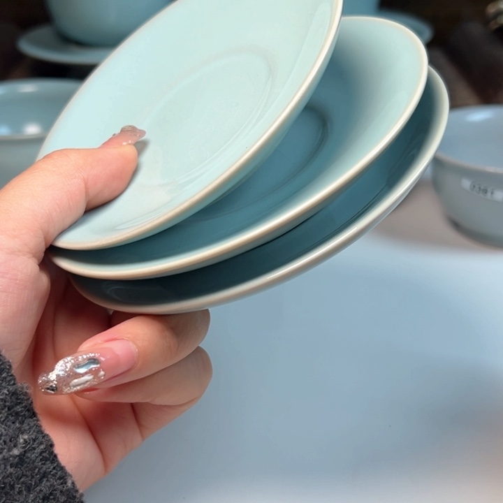 瓷片微瑕哈哈哈哈哈哈哈