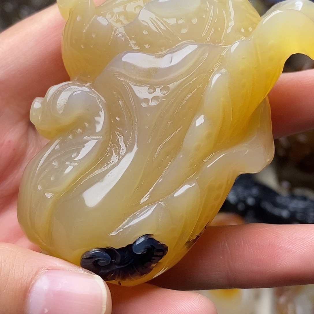 玛瑙/玉髓未镶嵌把件