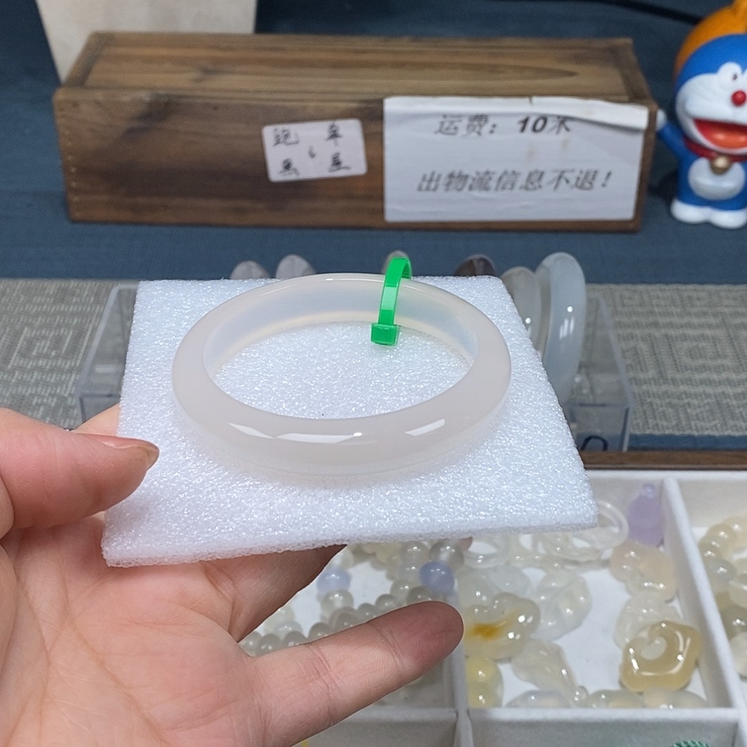玛瑙/玉髓未镶嵌手镯57