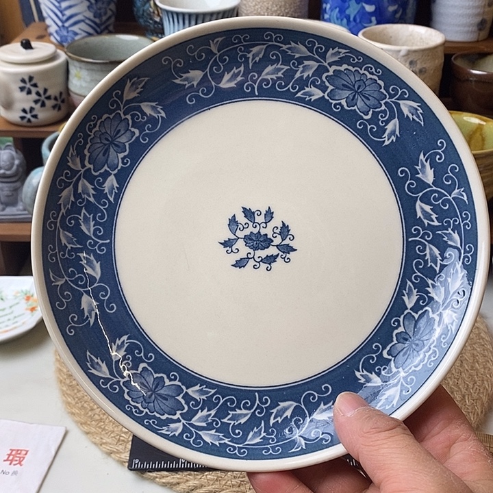 109 中古品默认微瑕满18包邮