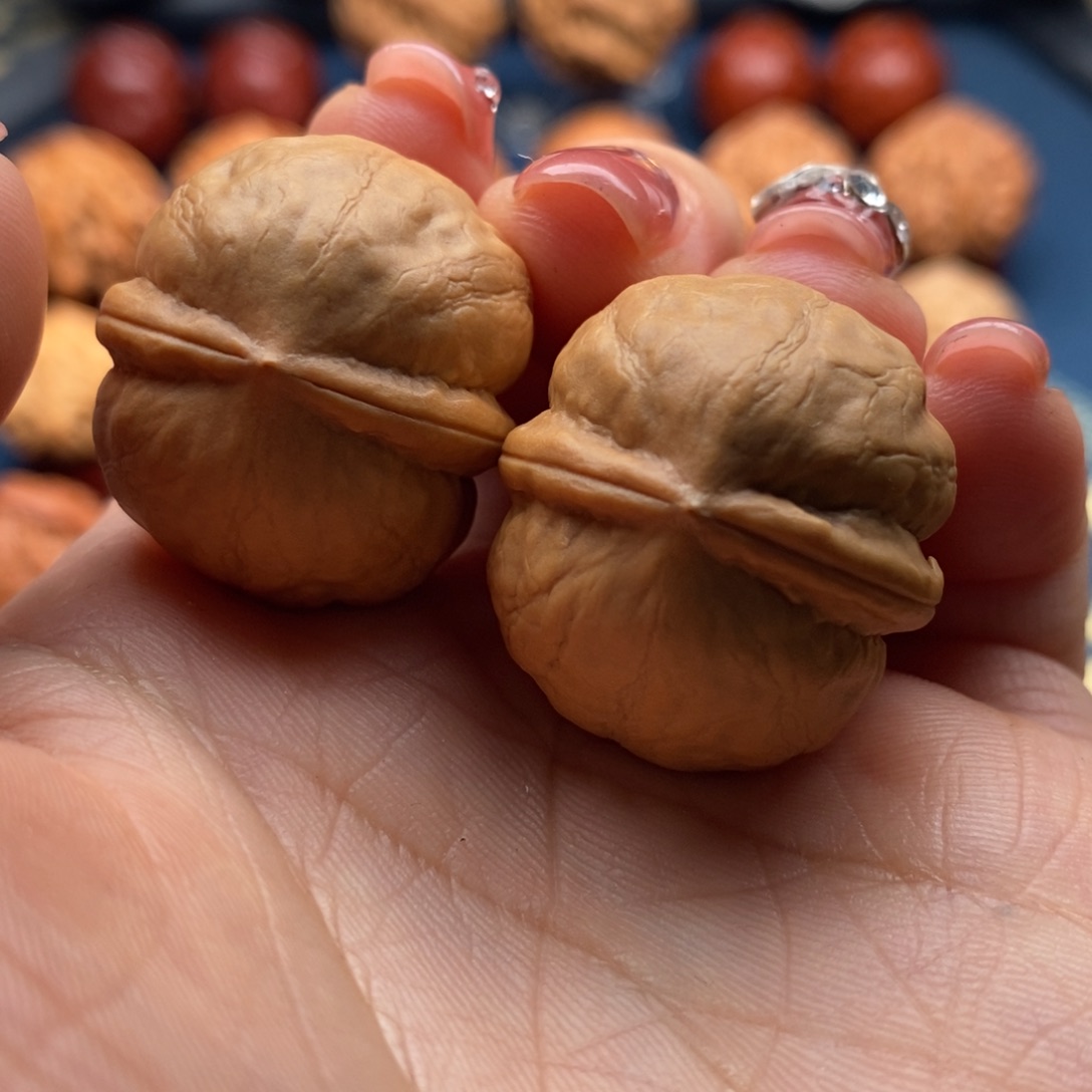 文玩核桃把件精品小手捻