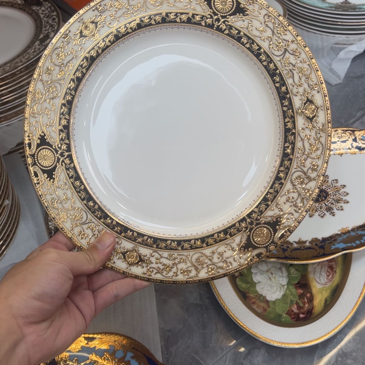 【闪购商品】瓷片10.5寸平盘一个一单福利价