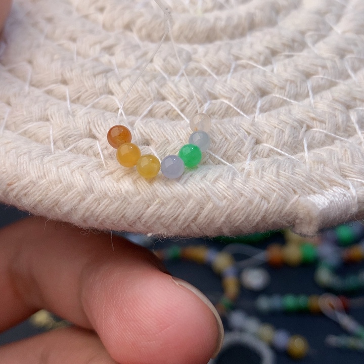 翡翠散珠小米七彩