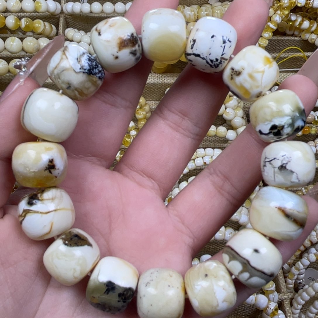 手绳琥珀未镶嵌15.3m