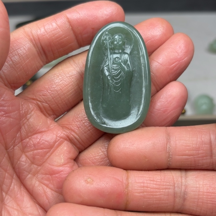 和田玉吊坠未镶嵌