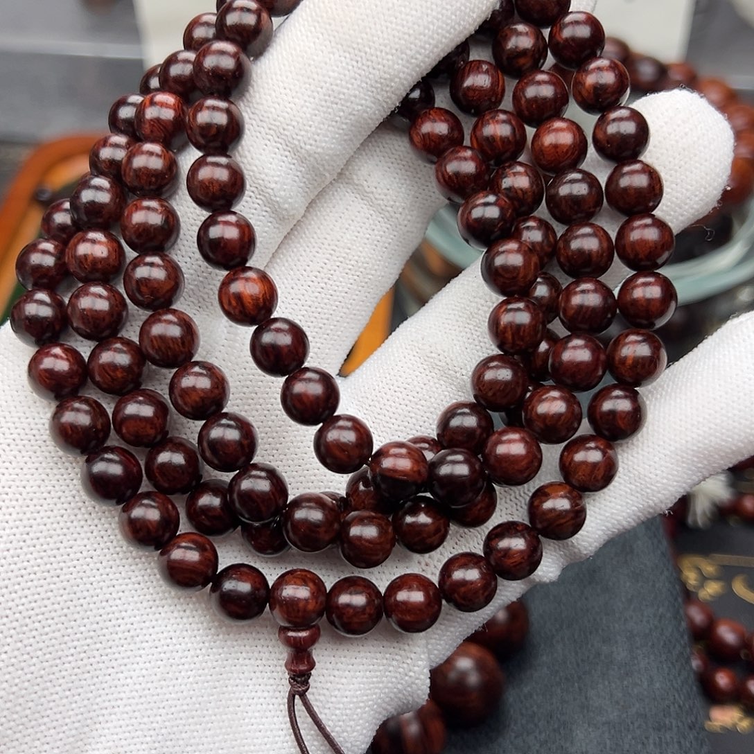 命***知木0.8海南红降黑金满纹108颗