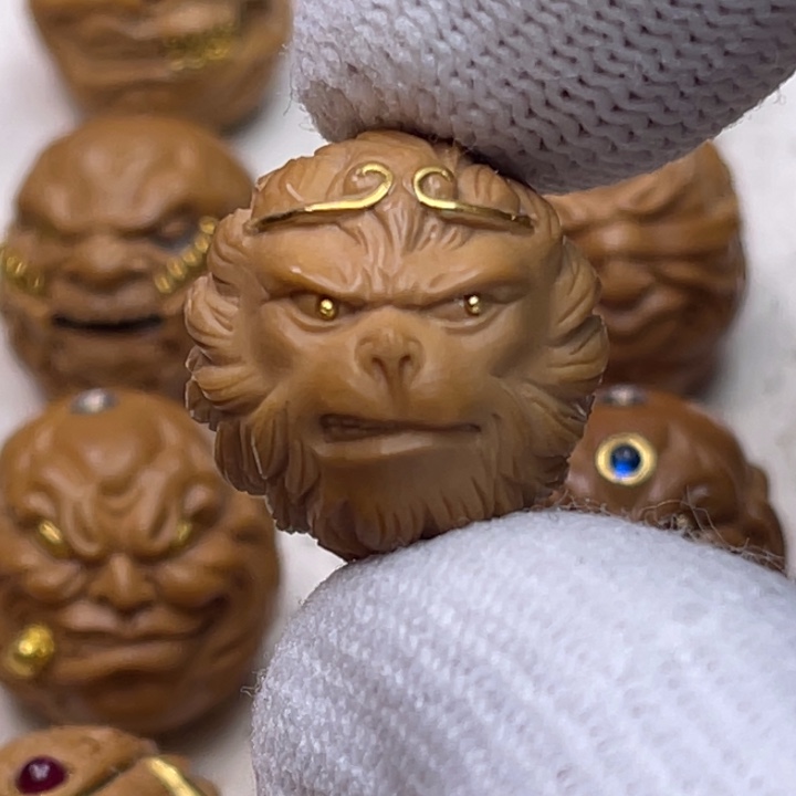 猴头核桃吊坠大圣