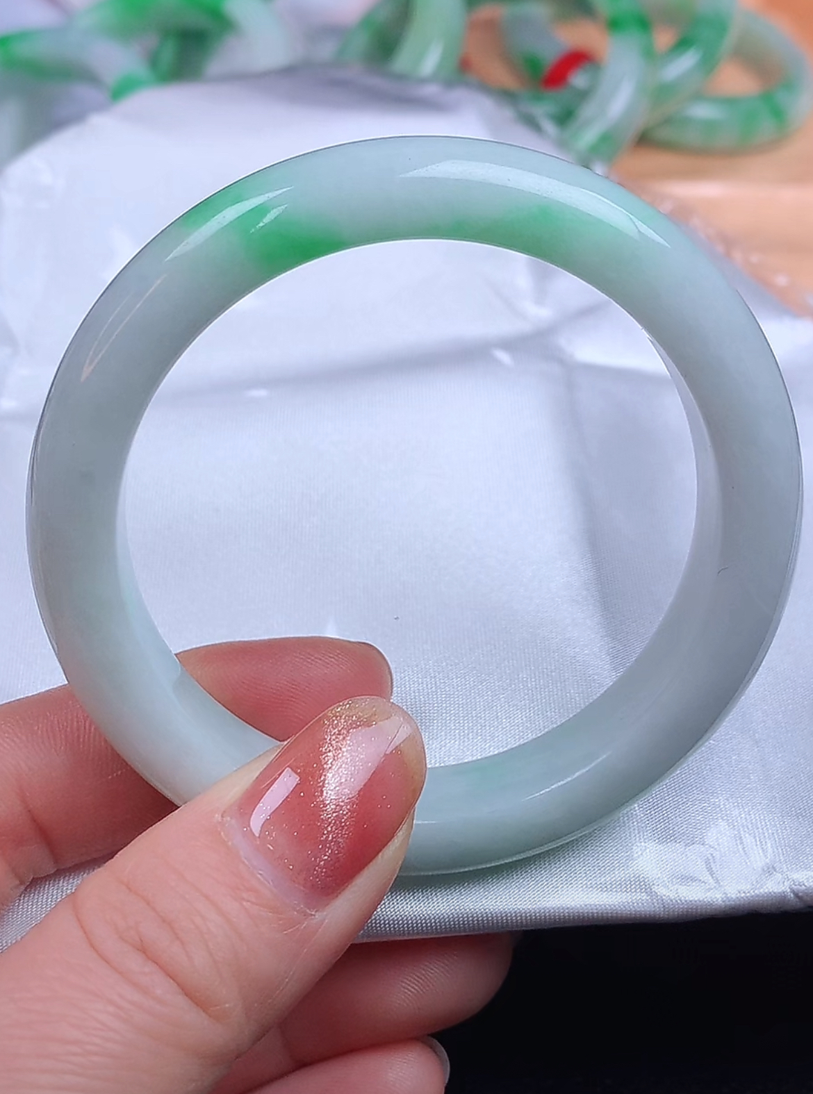 缅甸翡翠55圈口8461