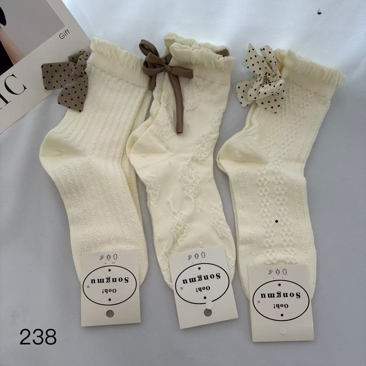 238（松木）女士中筒袜休闲百搭