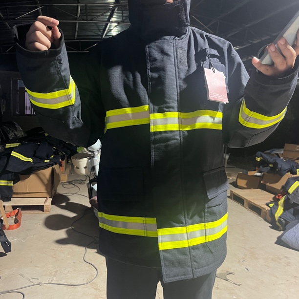 短款普蓝盾电焊服单上衣阻燃耐磨冬季单上衣卡码拍大