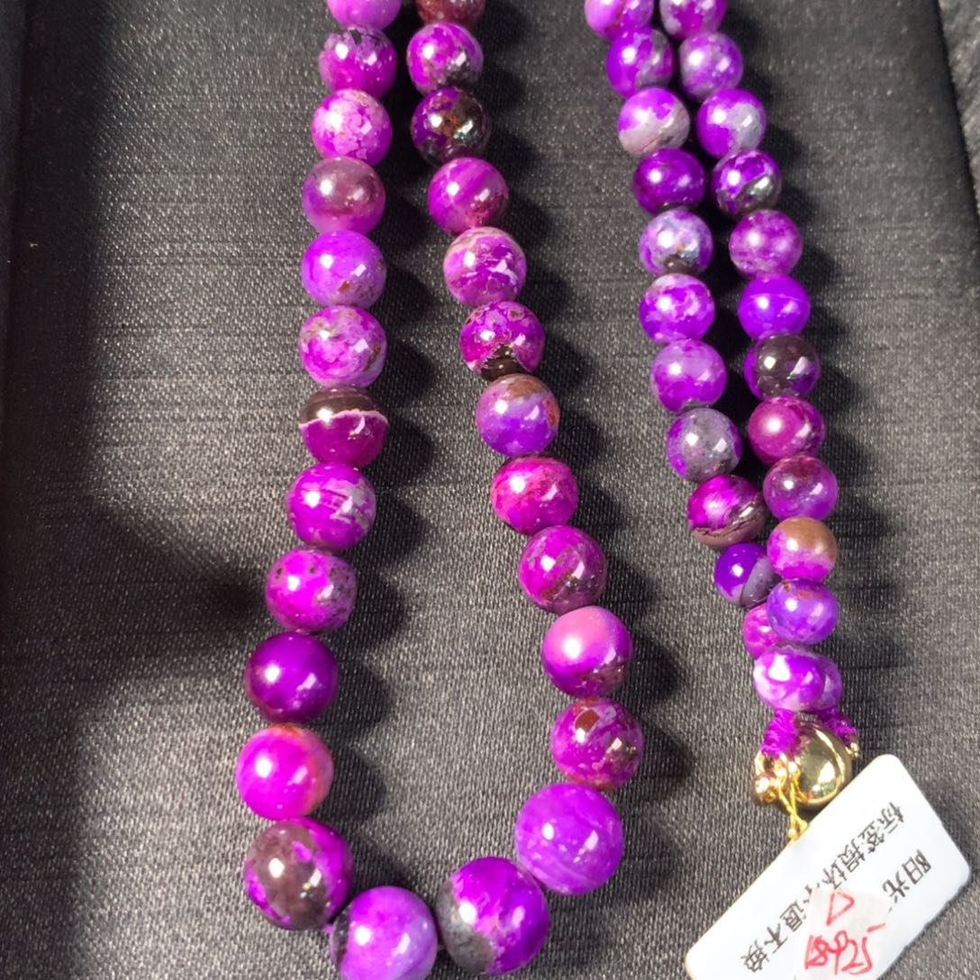 未镶嵌苏纪石（舒俱来）颈饰