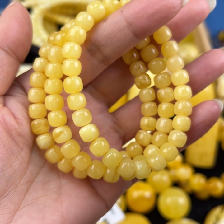 未镶嵌琥珀珠宝奇石琥珀，多样性发其一