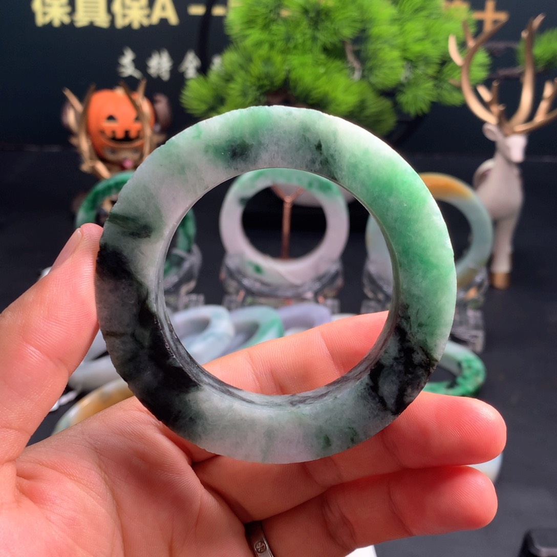 定制翡翠手镯未镶嵌