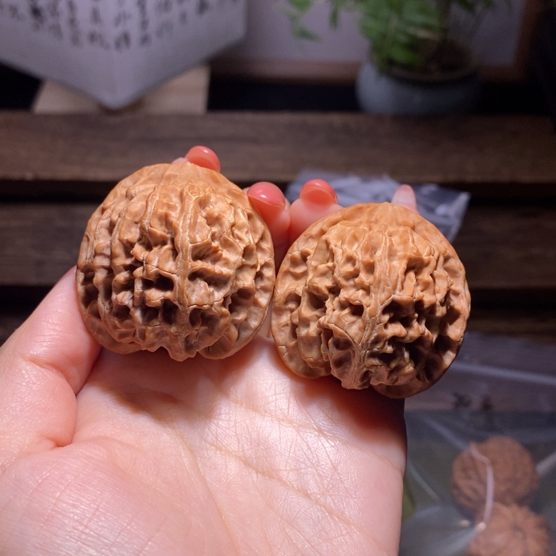 吊坠文玩核桃全品40原桩苹果园