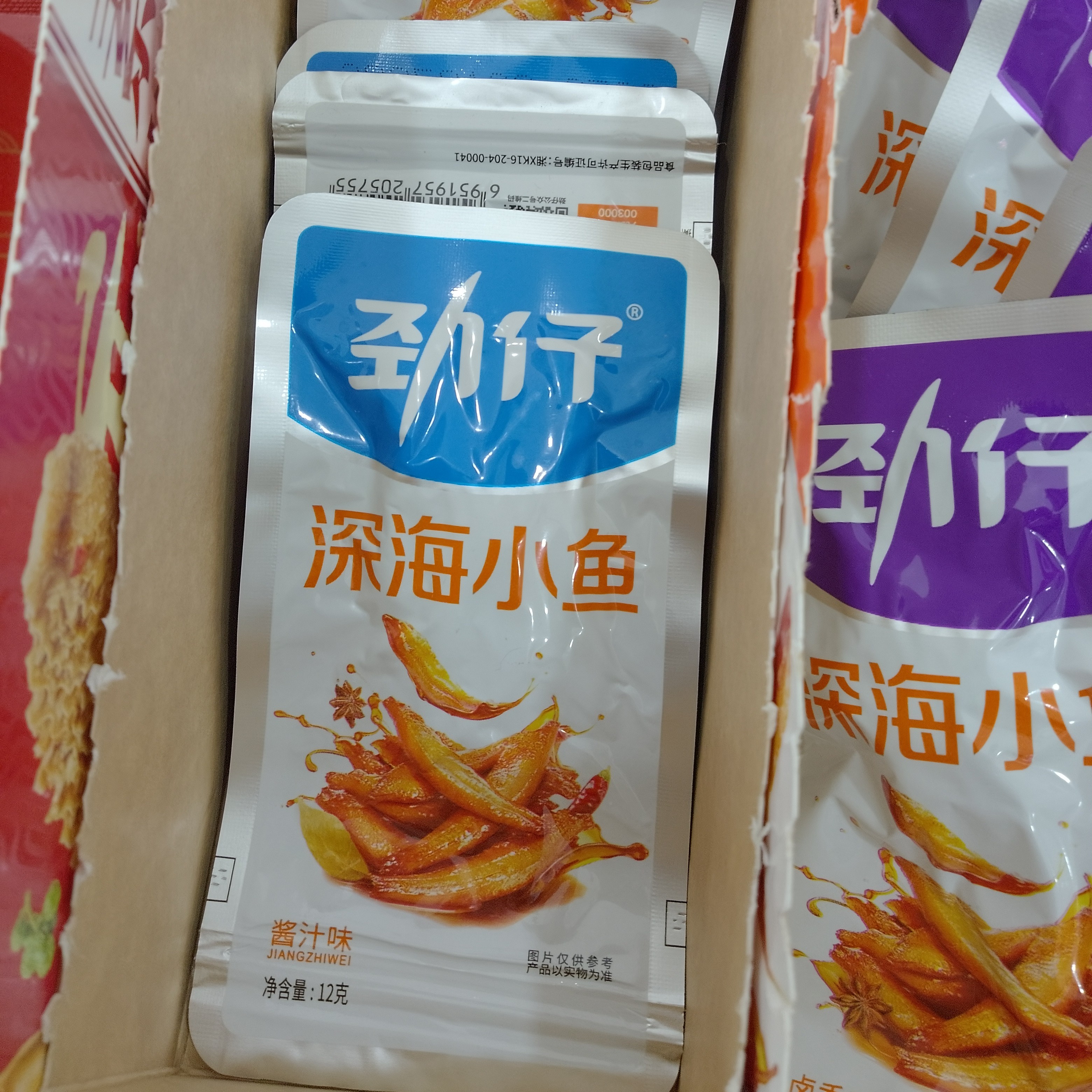 劲仔小鱼酱汁味 12g/包