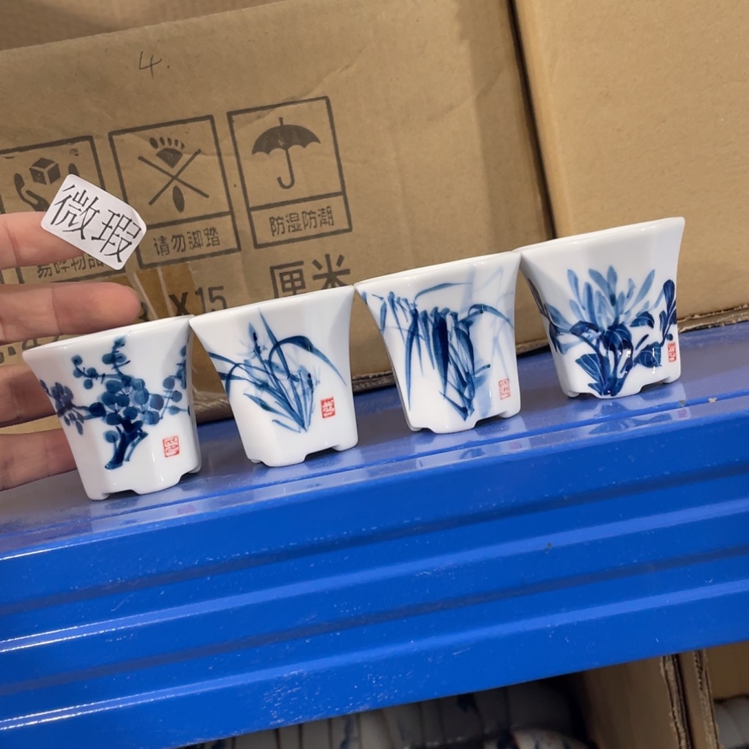 釉下手绘茶具微瑕