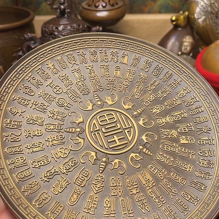 精美铜器批发档口