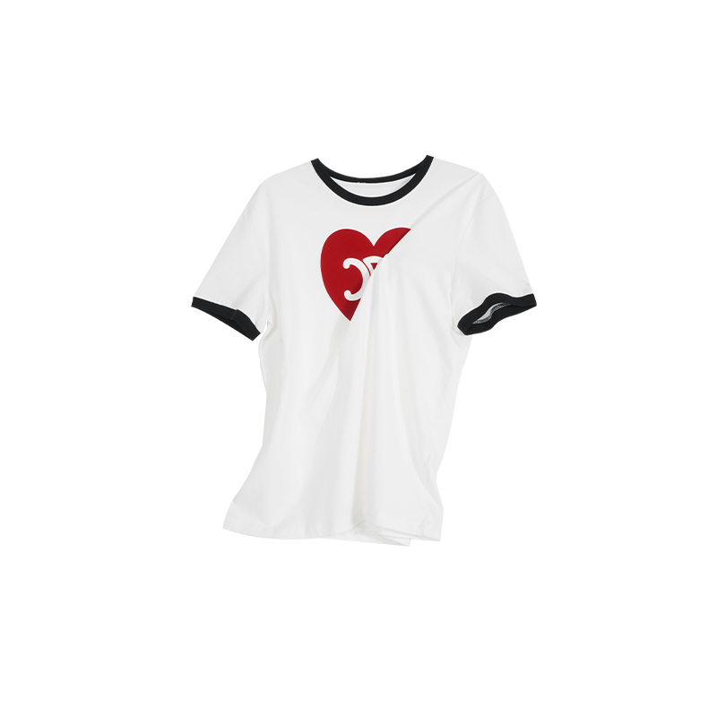 周周【拼接爱心】2500005白色经典短袖拼接时尚舒适爱心撞色T恤