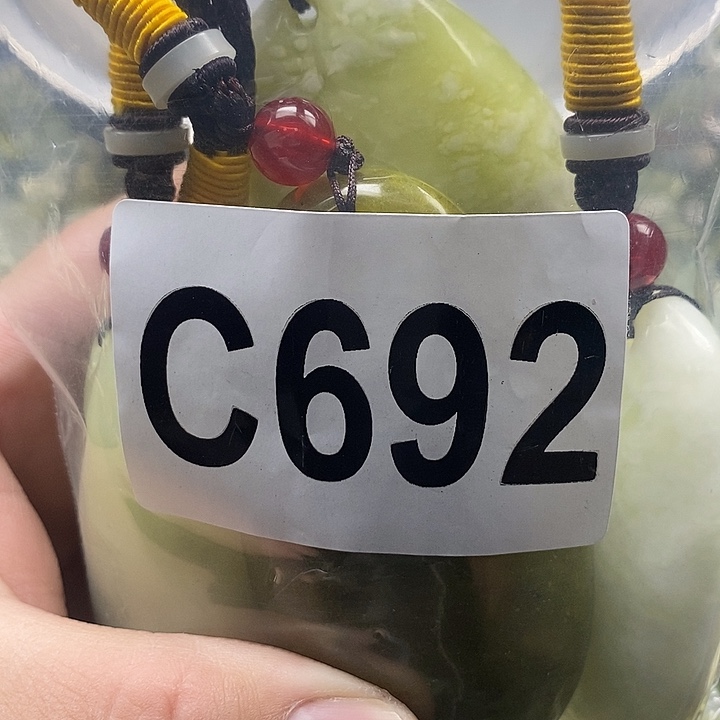 岫玉鱼缸石未镶嵌