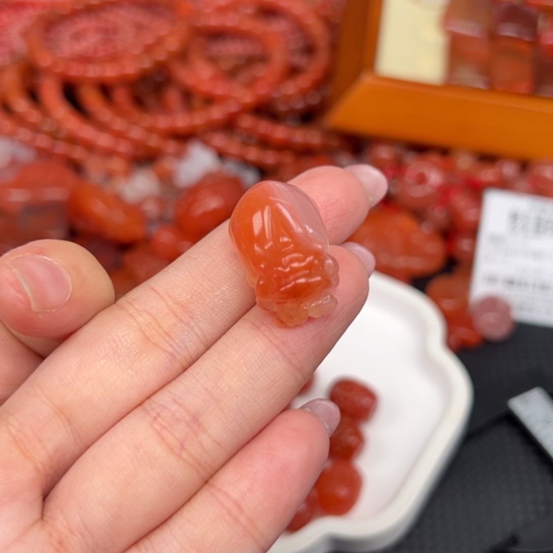 南红玛瑙未镶嵌吊坠(不含链)