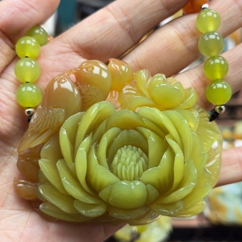 岫玉挂件未镶嵌挂件