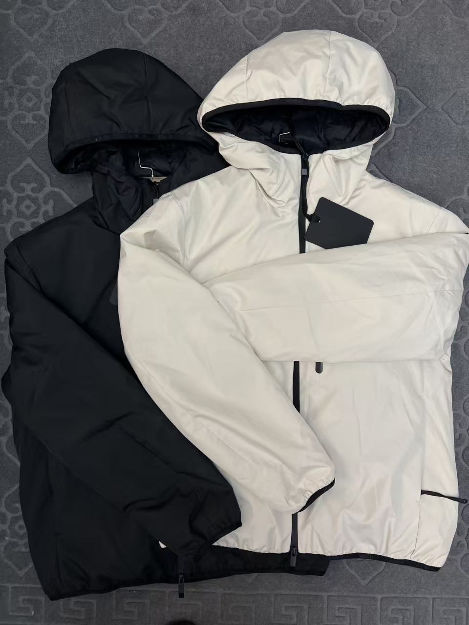 M61 M62 男士双色冲锋衣羽绒服