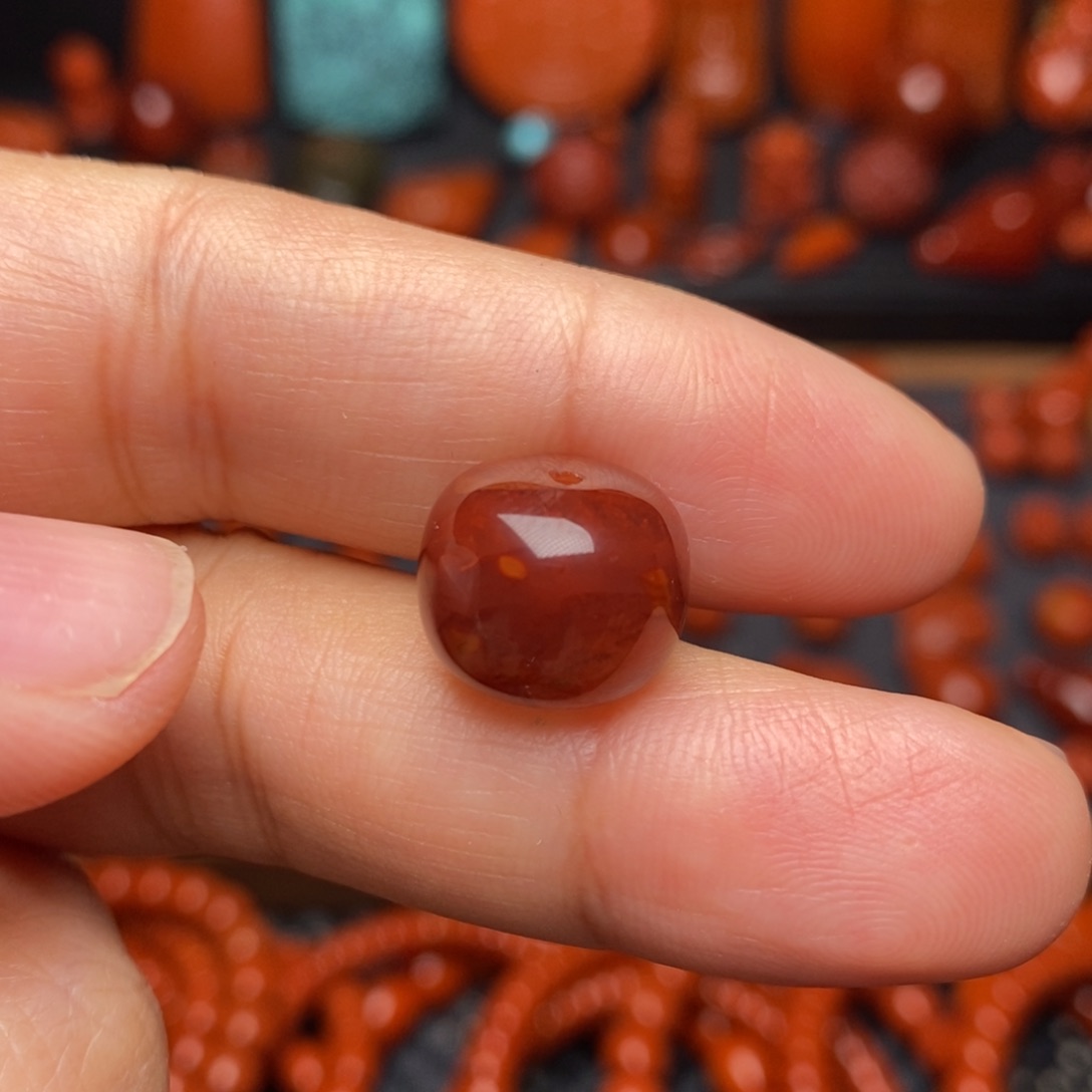 南红玛瑙配饰未镶嵌、*神老型