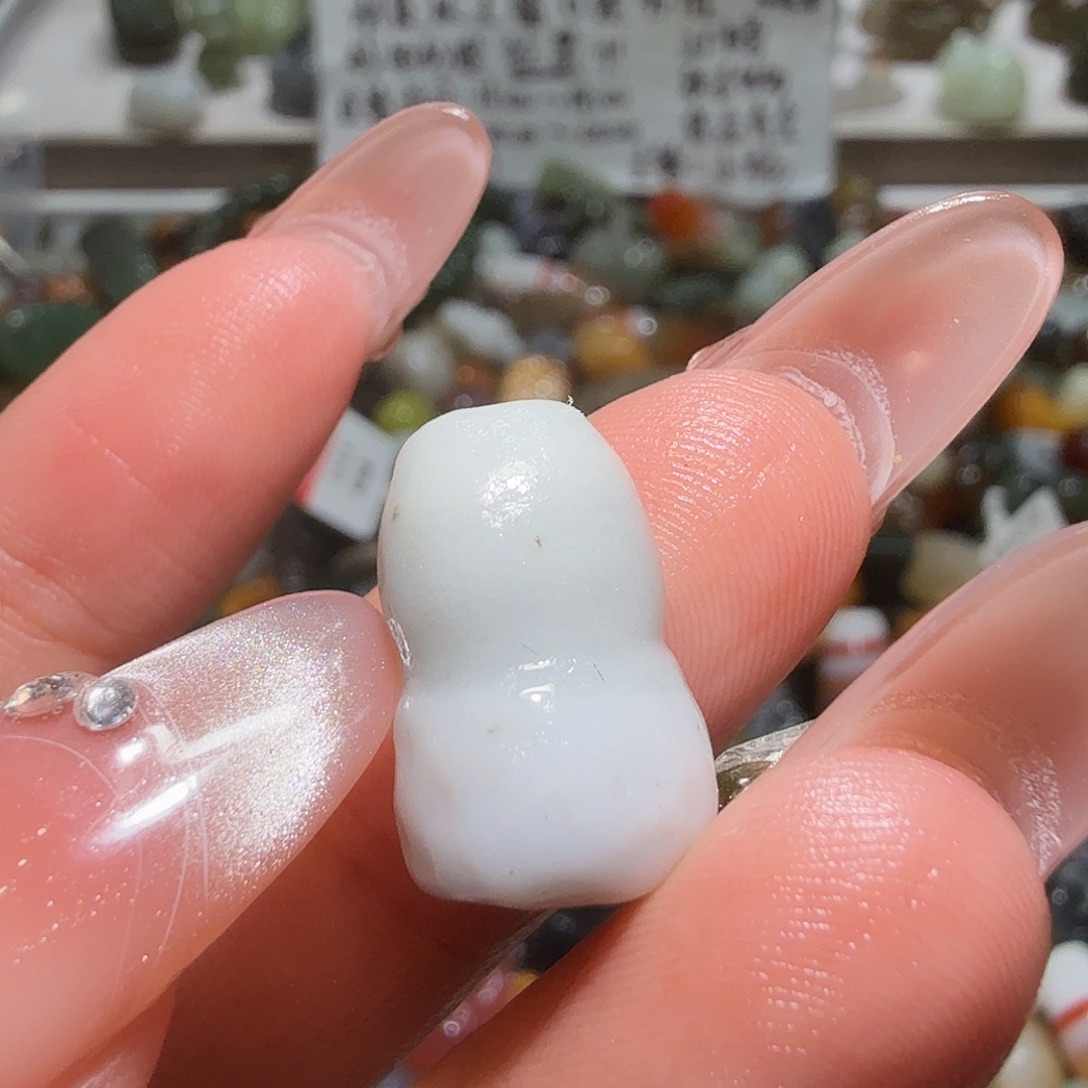 和田玉未镶嵌珠宝奇石