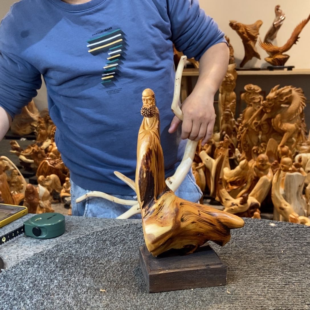 柏木（崖柏）太行崖柏根雕摆件