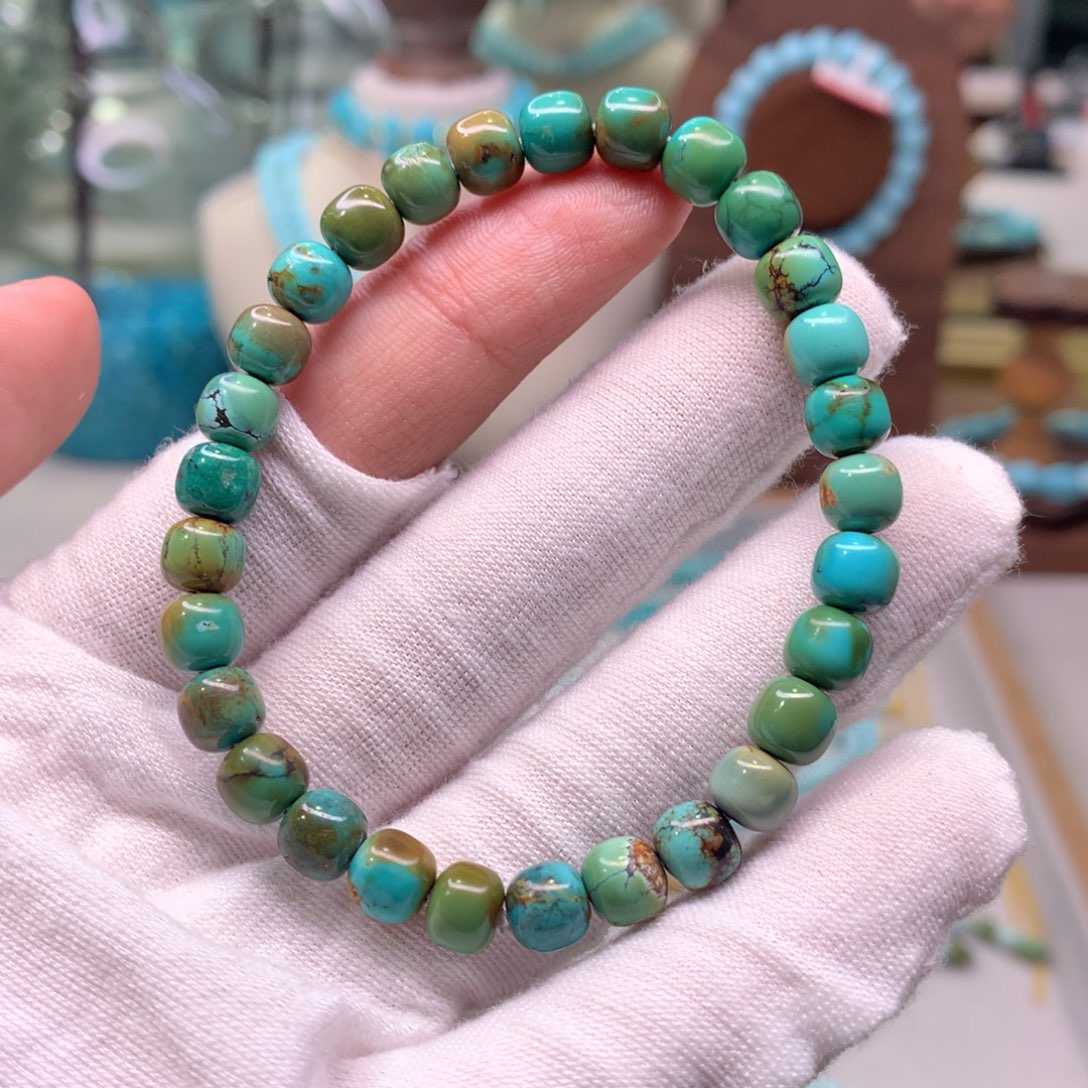 绿松石配饰未镶嵌