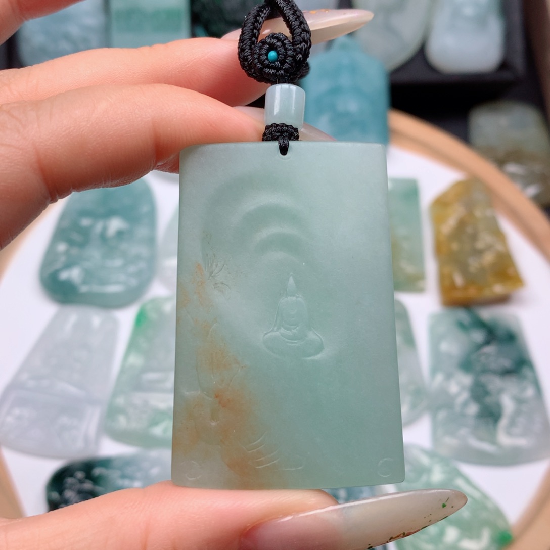 【闪购商品】翡翠颈饰未镶嵌零*?冰种天空蓝无相观音