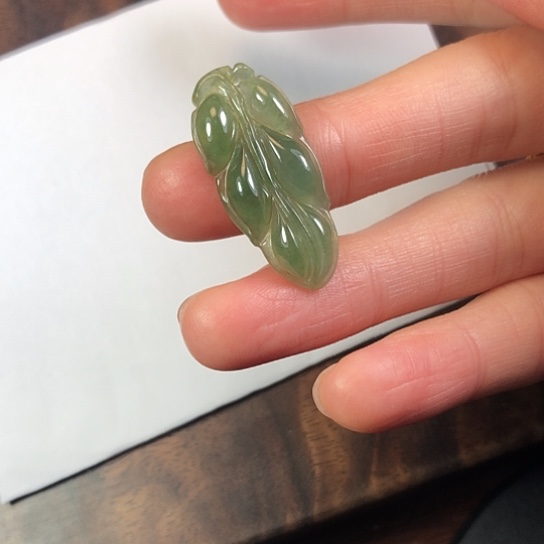 翡翠未镶嵌颈饰缅甸A货，每天下午1点半开播