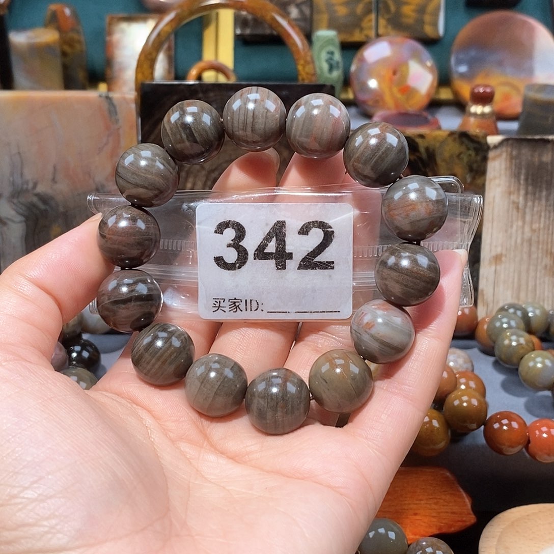 硅化玉天然北票硅化玉手串未镶嵌天然北票硅化玉手串