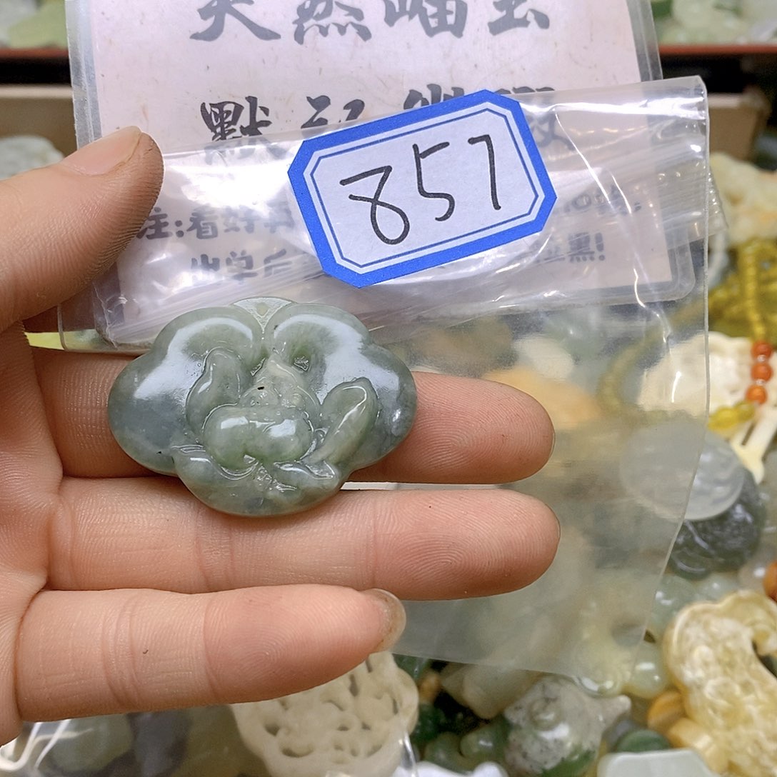 蛇纹石玉未镶嵌颈饰857