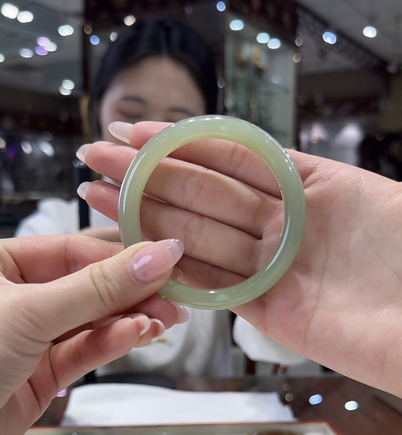 精品天然和田玉手镯55