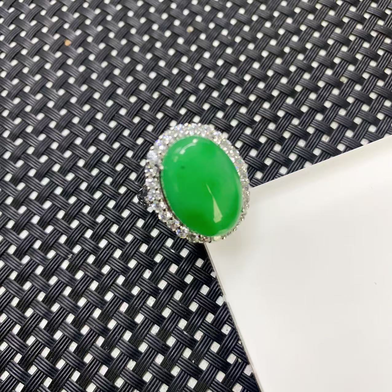 [石矿]A626绿色大蛋面戒指