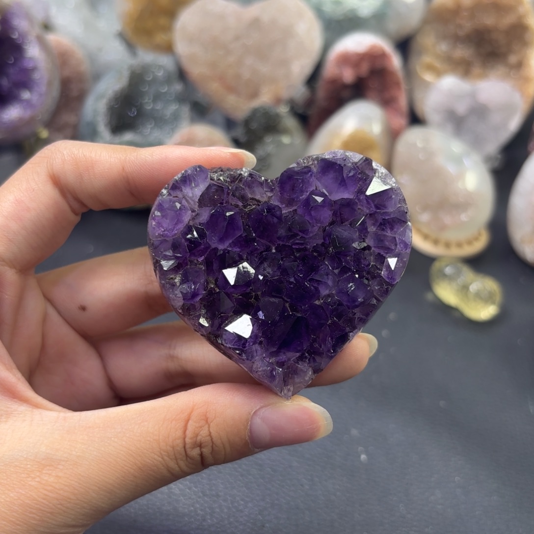 大型摆件（非配饰）未镶嵌紫晶8号 妖紫爱心