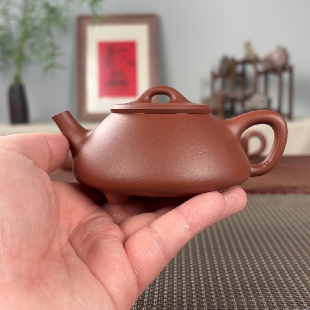 紫砂茶壶憨*微瑕黄龙山原矿紫砂壶