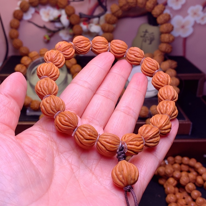 桃核手串龙纹桃核3