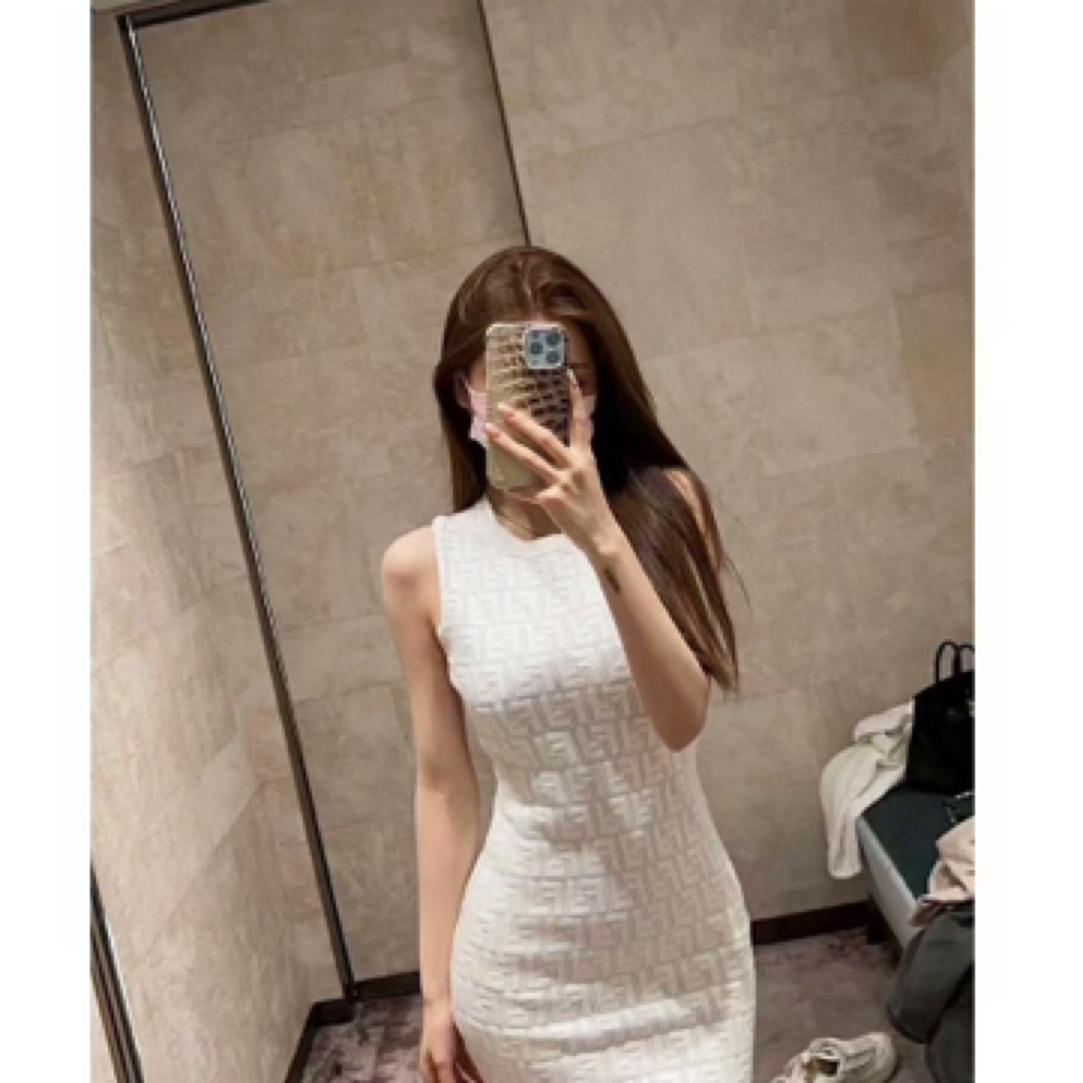 99新 FENDI/芬迪 i 满双F logo连衣裙/42码/A02344