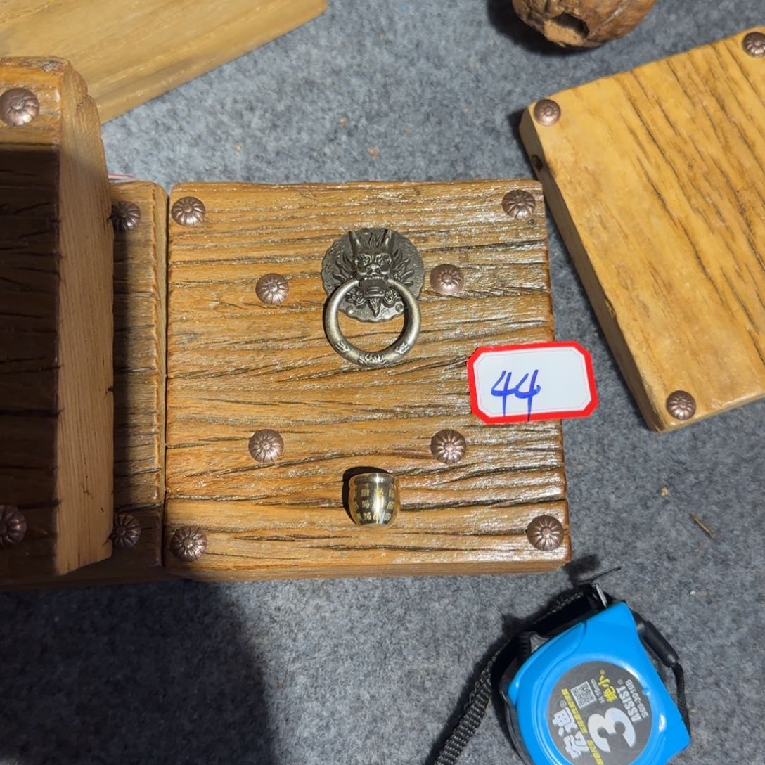 光***照木风化倒流香一物一拍