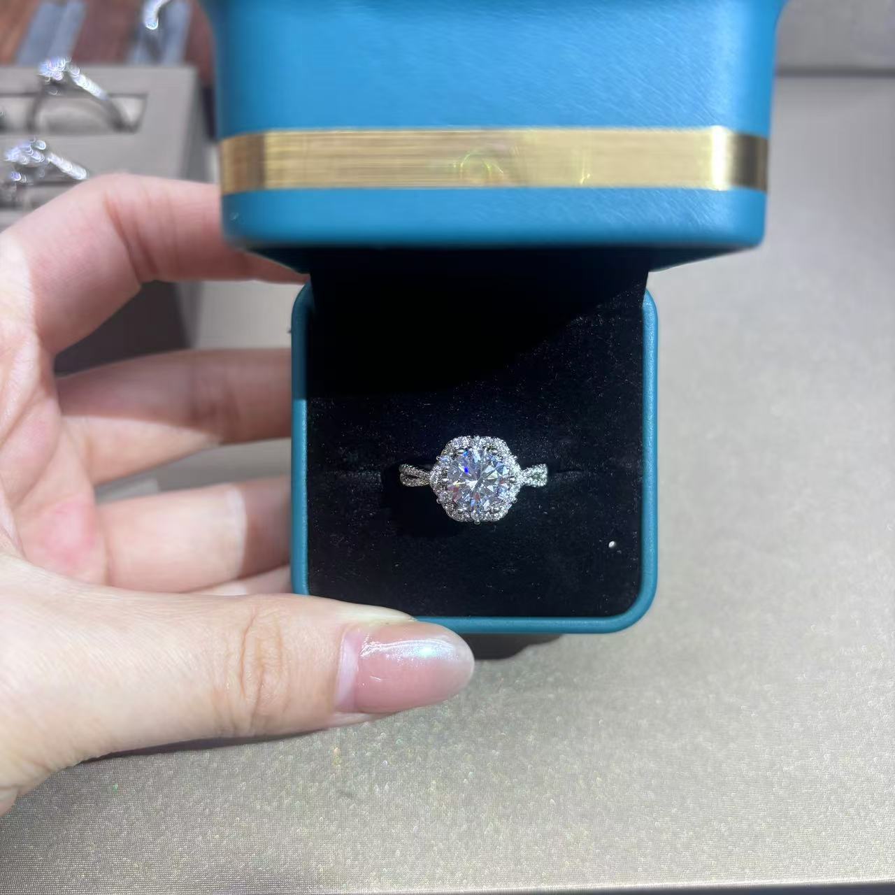 南非甄选【艾莎公主】三克拉